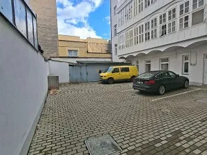 Prodej komerční, Praha, Turnovská, 113 m2