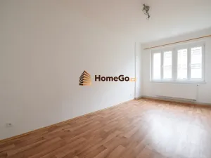 Pronájem bytu 2+1, Praha - Nusle, U gymnázia, 52 m2