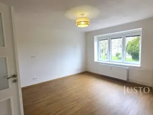 Pronájem bytu 1+1, Písek, Smetanovo nám., 38 m2