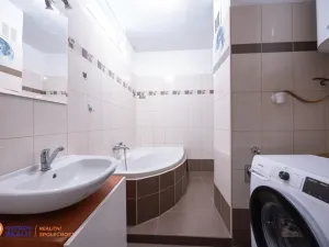 Prodej bytu 3+1, Lukavice, 76 m2