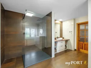 Prodej vícegeneračního domu, Chyše, Žižkovo náměstí, 322 m2