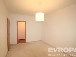 Pronájem bytu 2+kk, Praha - Záběhlice, Za návsí, 73 m2