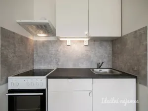 Pronájem bytu 1+kk, Praha - Hlubočepy, Voskovcova, 29 m2