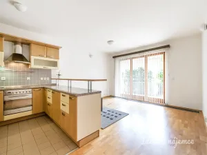 Pronájem bytu 1+kk, Praha - Hlubočepy, Hlubočepská, 38 m2