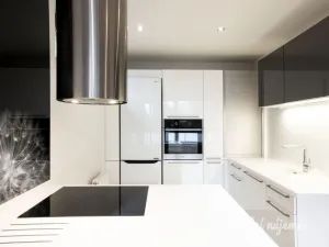 Pronájem bytu 2+kk, Praha - Hodkovičky, Pod lysinami, 60 m2