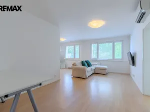 Prodej bytu 4+kk, Praha - Nusle, Pujmanové, 80 m2