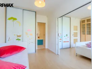 Prodej bytu 4+kk, Praha - Nusle, Pujmanové, 80 m2