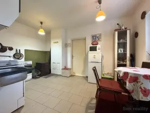 Prodej vícegeneračního domu, Podmoky, 103 m2