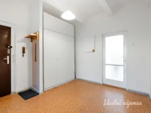 Pronájem bytu 2+1, Praha - Košíře, Plzeňská, 71 m2