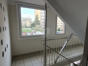 Pronájem bytu 3+1, Praha - Žižkov, Na rovnosti, 75 m2