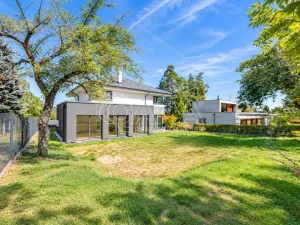 Prodej rodinného domu, Kamenice - Nová Hospoda, Na Pokraji, 259 m2