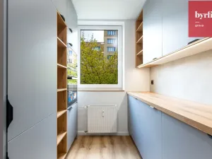 Prodej bytu 2+1, Ostrava, Bohumíra Četyny, 42 m2