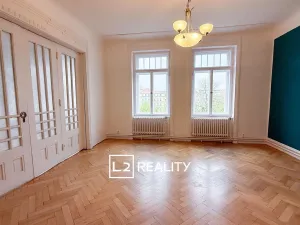 Pronájem bytu 3+1, Praha - Smíchov, Štefánikova, 150 m2