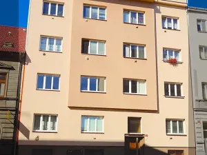 Pronájem bytu 3+1, České Budějovice, Jeronýmova, 108 m2