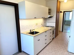 Pronájem bytu 3+1, Praha - Hostivař, Vajdova, 68 m2