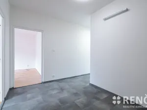 Pronájem bytu 3+1, Brno, Řezáčova, 75 m2