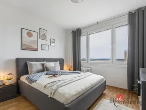 Prodej bytu 3+1, Praha - Malešice, Káranská, 72 m2