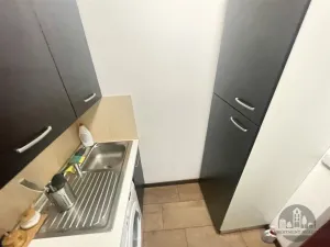 Pronájem pokoje, Praha - Vinohrady, Slavíkova, 13 m2