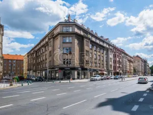 Pronájem kanceláře, Praha - Bubeneč, V. P. Čkalova, 100 m2