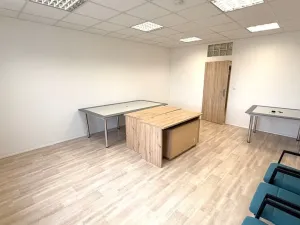 Pronájem kanceláře, Nýřany, Hřbitovní, 168 m2