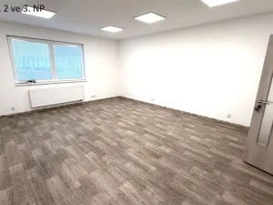 Pronájem kanceláře, Nýřany, Hřbitovní, 168 m2