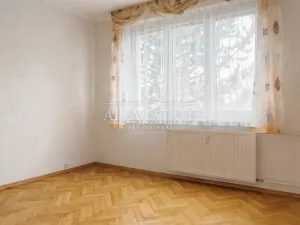 Pronájem bytu 2+1, Karlovy Vary - Bohatice, Krušnohorská, 64 m2