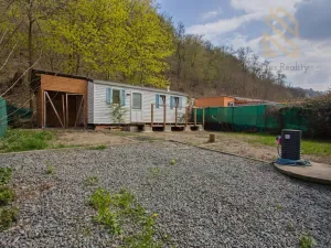 Prodej zahrady, Dolní Břežany - Lhota, Břežanské údolí, 225 m2