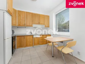 Prodej bytu 2+1, Zlín - Kudlov, Žlutá, 57 m2