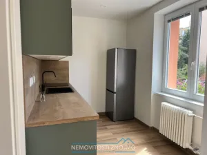 Pronájem bytu 2+1, Znojmo, Pražská sídl., 52 m2