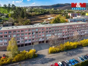 Prodej bytu 2+kk, Králův Dvůr, Nad Stadionem, 41 m2