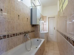 Prodej bytu 2+kk, Praha - Nusle, 5. května, 62 m2