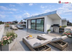 Prodej rodinného domu, Praha - Libuš, V Hrobech, 378 m2