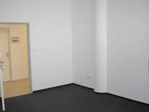 Pronájem kanceláře, Praha - Hloubětín, U Elektry, 22 m2