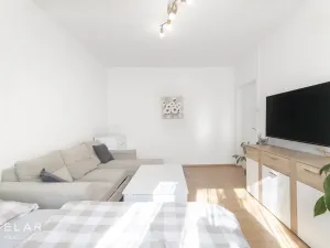 Prodej bytu 2+1, Frýdek-Místek - Místek, Frýdlantská, 53 m2