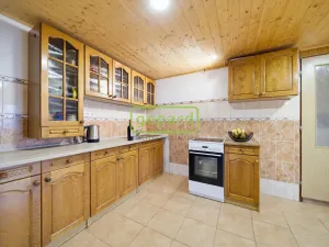 Prodej rodinného domu, Srní, 170 m2