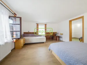 Prodej rodinného domu, Srní, 170 m2