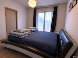 Prodej rodinného domu, Jesenice, Hlavní, 125 m2