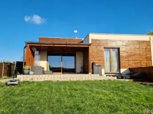 Prodej rodinného domu, Jesenice, Hlavní, 125 m2