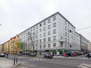 Pronájem bytu 2+kk, Praha - Holešovice, Přístavní, 62 m2