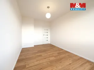 Prodej bytu 3+kk, Praha - Bohnice, Zelenohorská, 77 m2