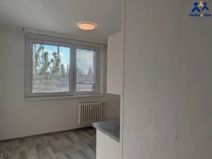 Pronájem bytu 1+1, Vyškov - Vyškov-Předměstí, Sportovní, 32 m2
