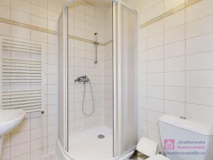 Prodej ubytování, Břeclav - Poštorná, Julia Fučíka, 275 m2