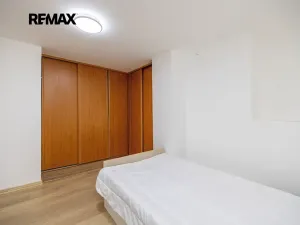 Pronájem bytu 4+kk, Praha - Modřany, Plovdivská, 82 m2