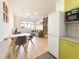 Prodej bytu 3+kk, Praha - Kyje, Pelušková, 58 m2