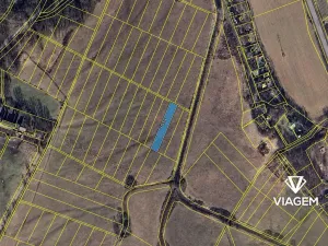 Prodej podílu pole, Kly, 378 m2