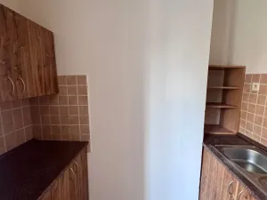 Pronájem bytu 1+kk, Jirkov, Osvobození, 21 m2