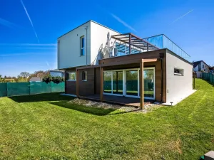 Prodej vily, Vysoký Újezd, U Rybníčka, 342 m2