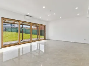 Prodej vily, Vysoký Újezd, U Rybníčka, 342 m2
