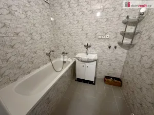 Pronájem bytu 3+kk, Vizovice, Masarykovo nám., 79 m2