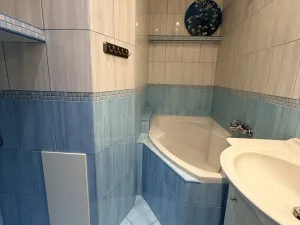 Pronájem bytu 2+1, Valtice, Lázeňská, 56 m2